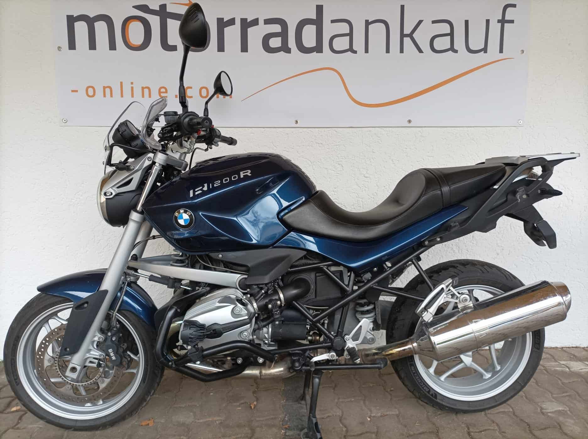 Großes Vorschaubild des Motorrades in einem Bilderkarussell