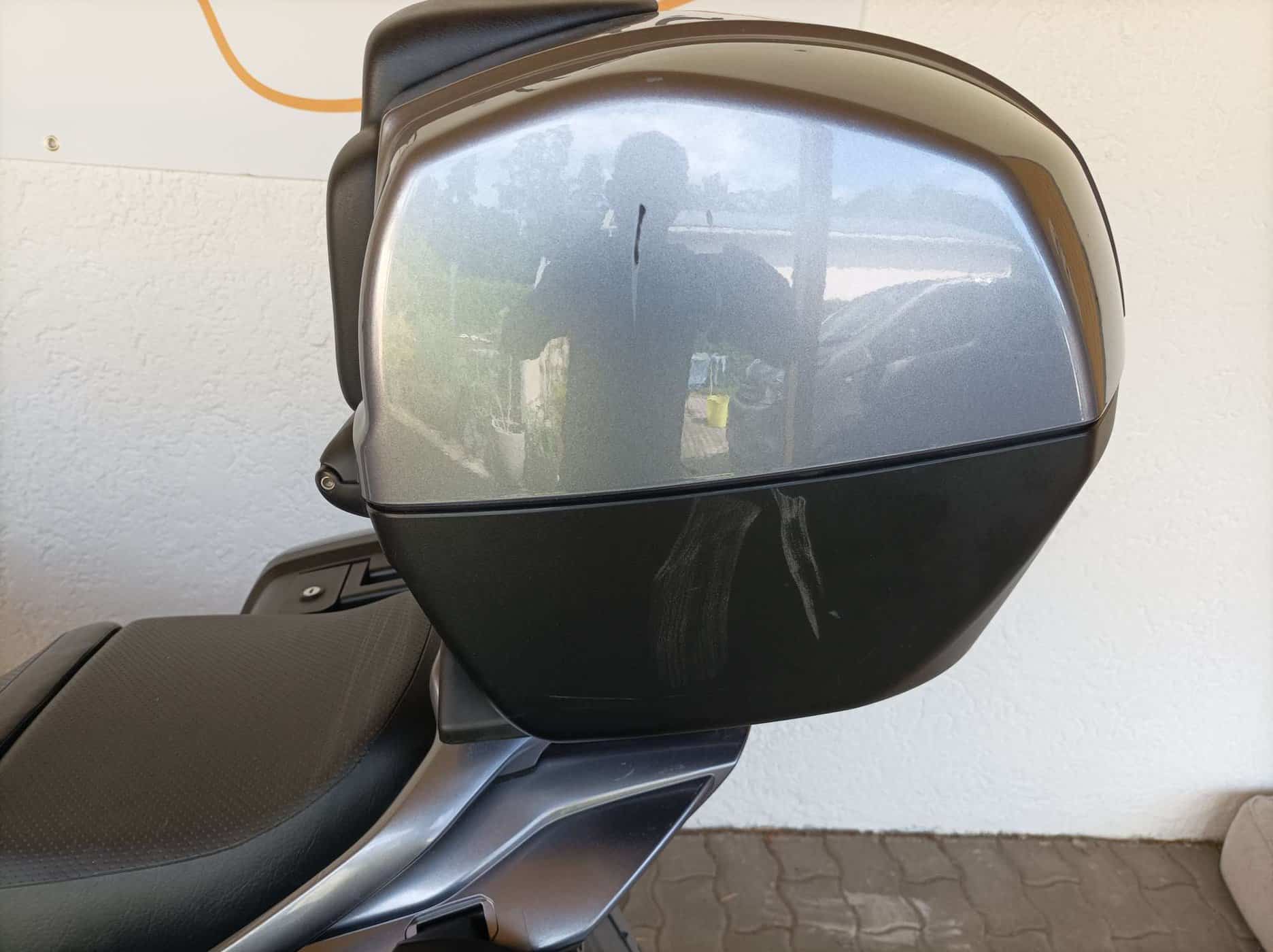 Großes Vorschaubild des Motorrades in einem Bilderkarussell