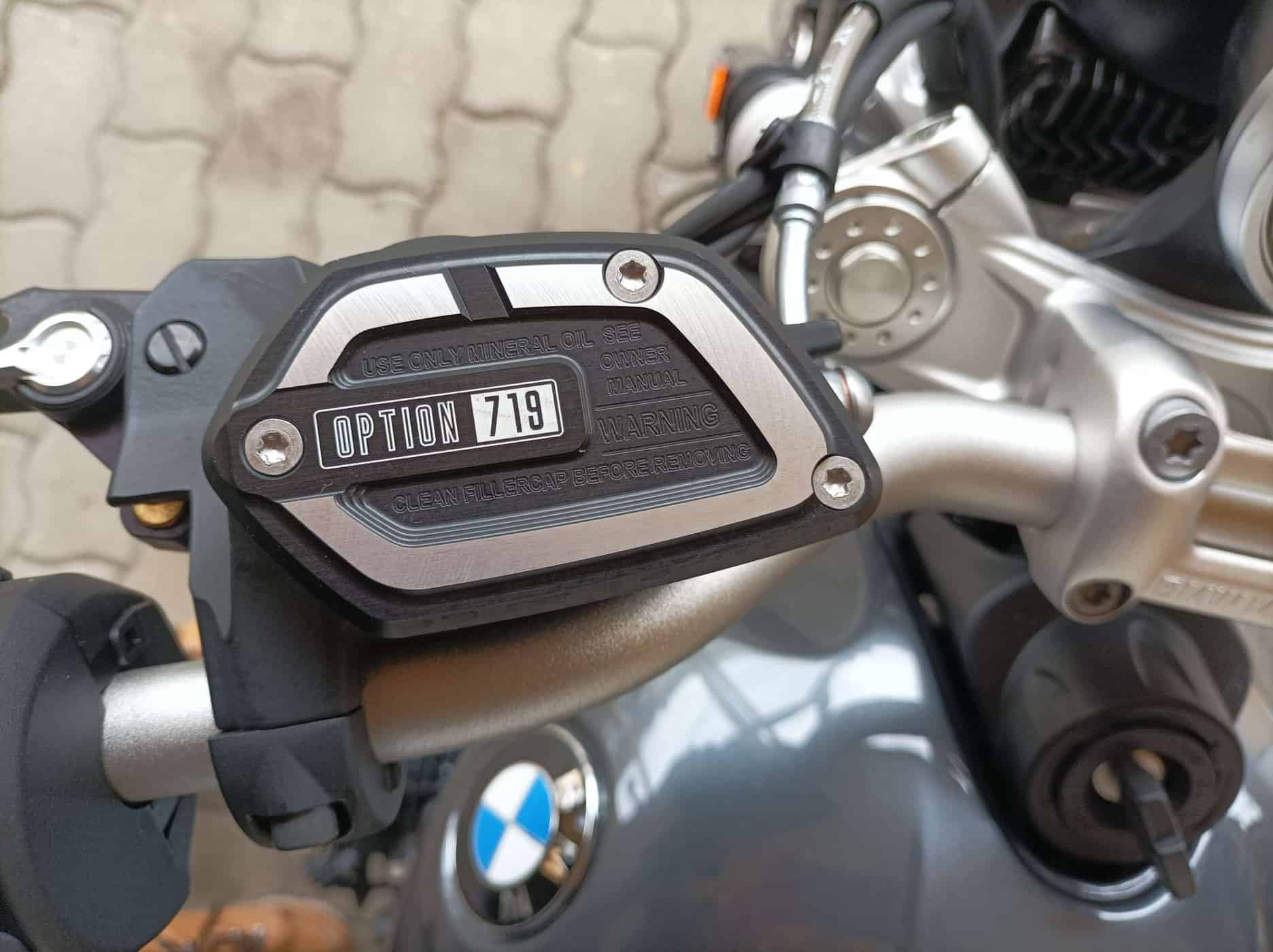 Großes Vorschaubild des Motorrades in einem Bilderkarussell