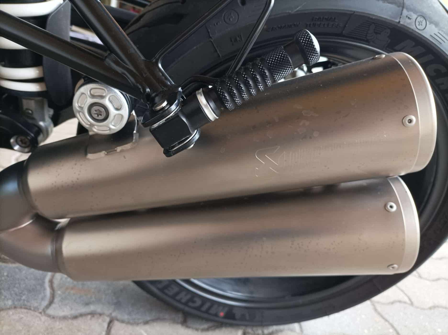 Großes Vorschaubild des Motorrades in einem Bilderkarussell
