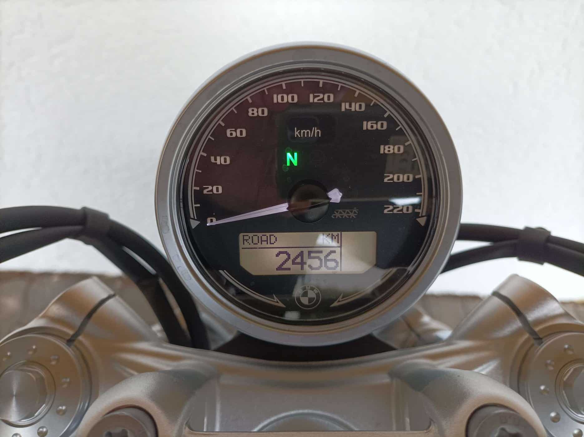 Großes Vorschaubild des Motorrades in einem Bilderkarussell