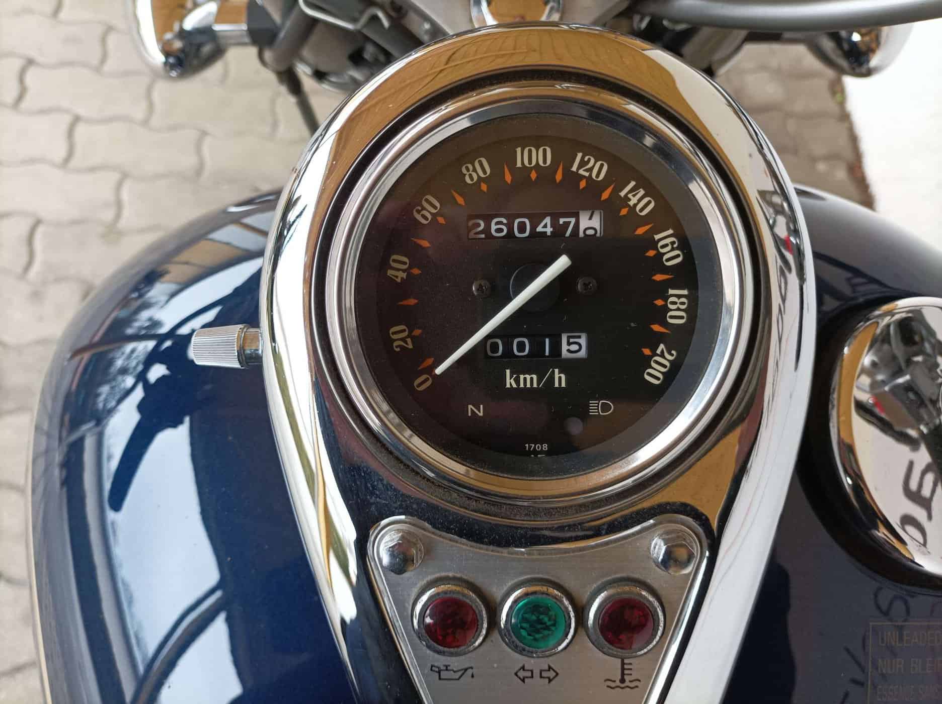 Großes Vorschaubild des Motorrades in einem Bilderkarussell