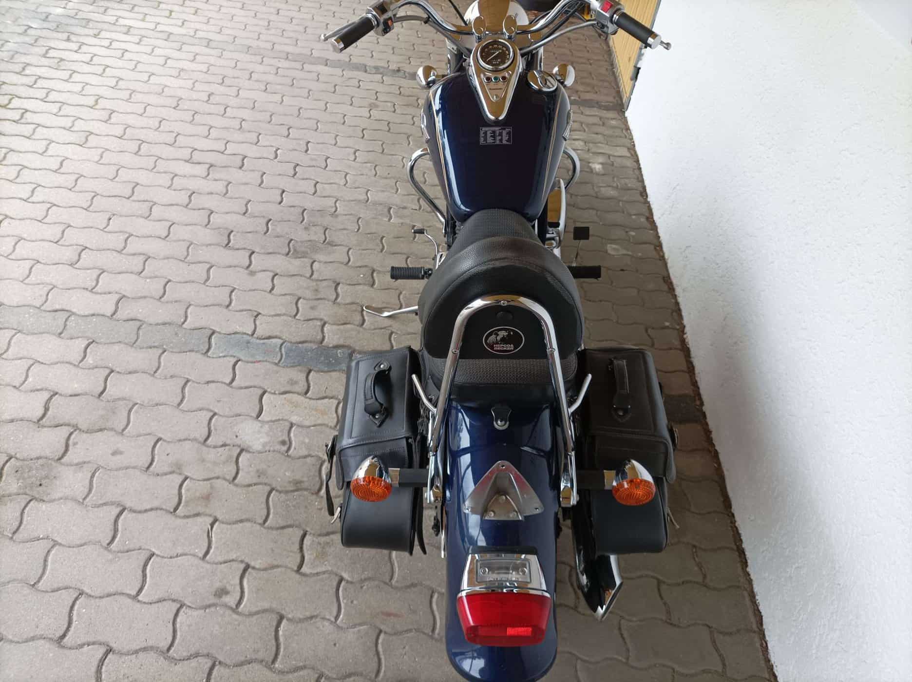 Großes Vorschaubild des Motorrades in einem Bilderkarussell
