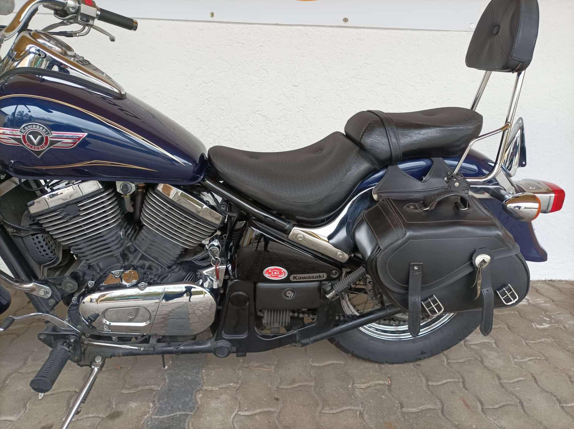Großes Vorschaubild des Motorrades in einem Bilderkarussell